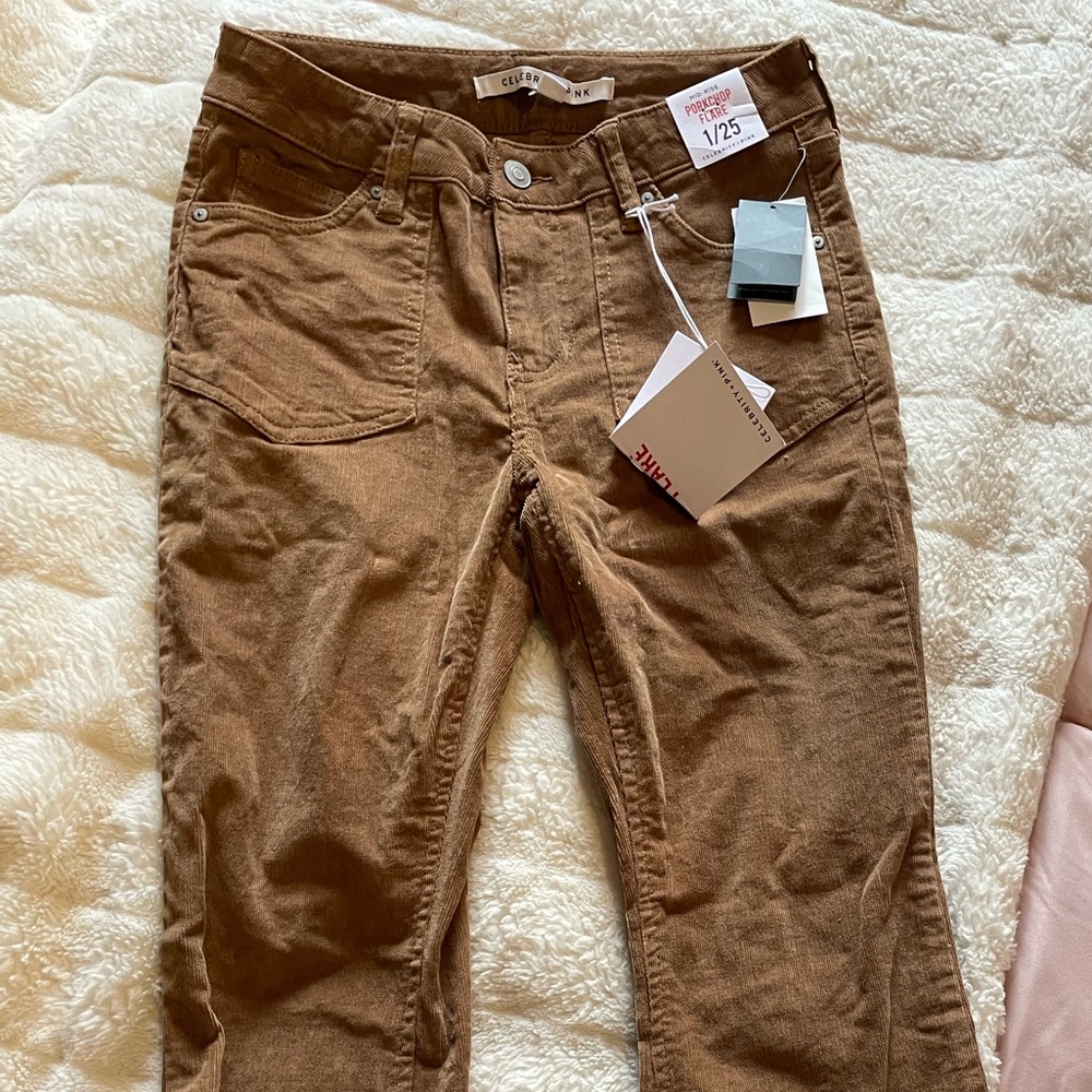 NWT Celebrity Pink tan corduroy, mid rise, flare, pants, size 1 - Picture 2 of 6
